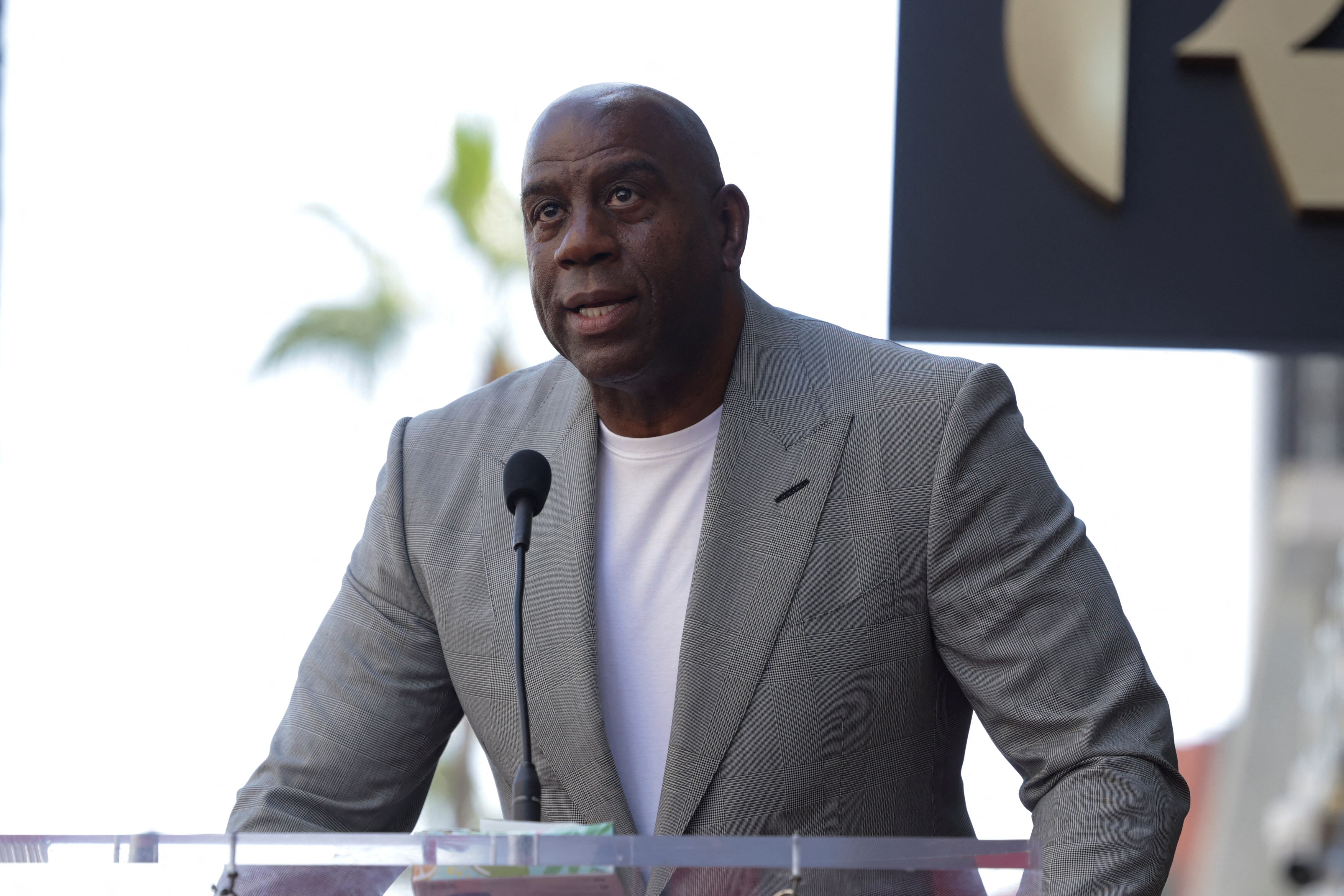 Magic Johnson asumió un papel activo en la sensibilización sobre el VIH, especialmente en comunidades negras y latinas
REUTERS/Mario Anzuoni