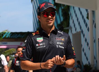 Checo Pérez culminó en cuarto