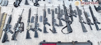 Rifles encontrados por elementos de la SSPC. Crédito: Especial
