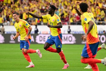 Davinson Sánchez marcó un gol en la Copa América - crédito Daniel Bartel/USA TODAY Sports