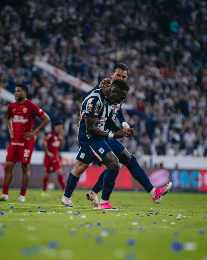 Alianza Lima espera el clásico ante Universitario con optimismo y el respaldo de su hinchada. Alfredo Arosemena aseguró que el plantel está ilusionado con regalarle una victoria a su gente. (Alianza Lima)