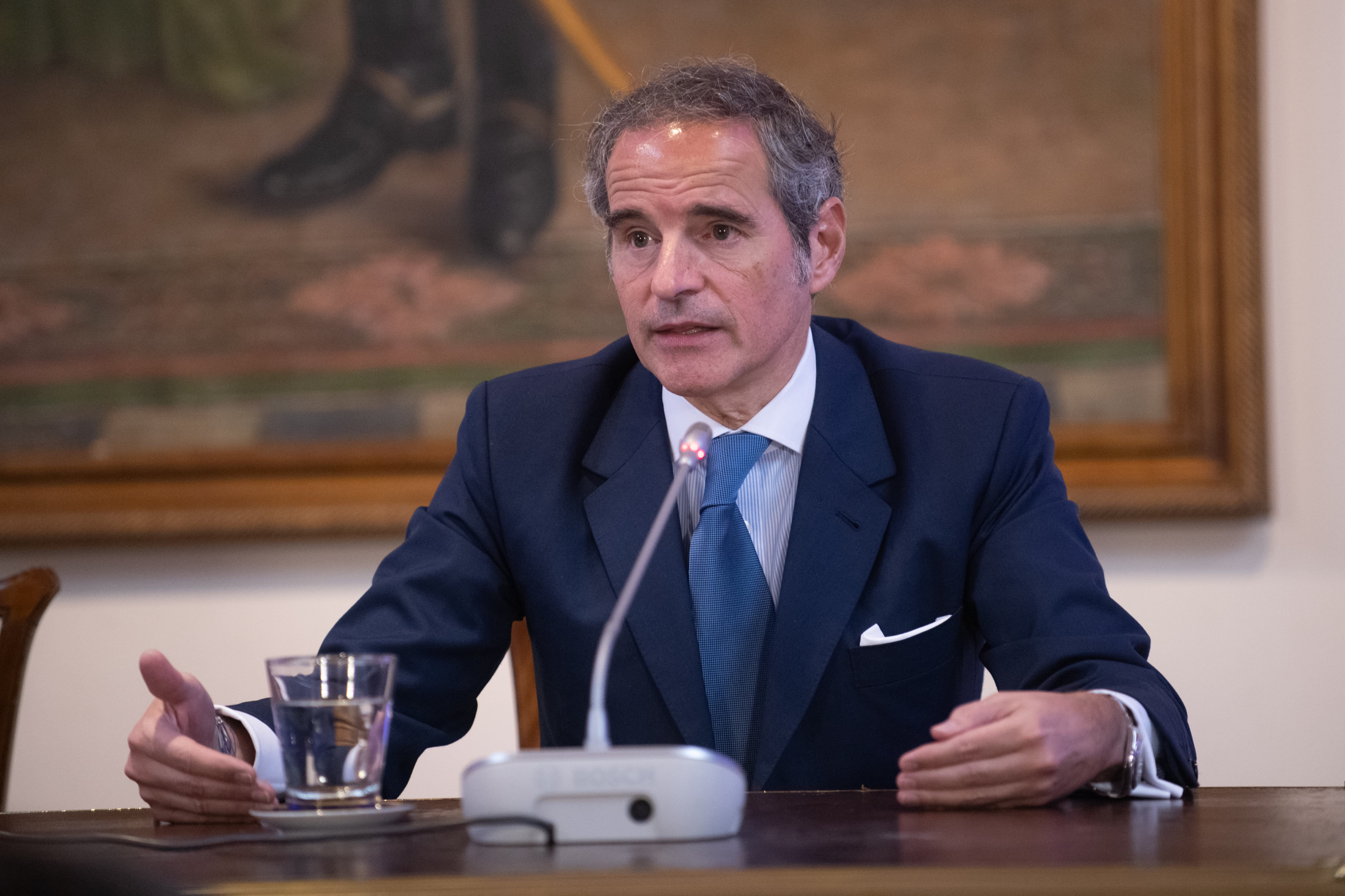 Grossi presentó sus lineamientos para la ONU en caso de ser elegido