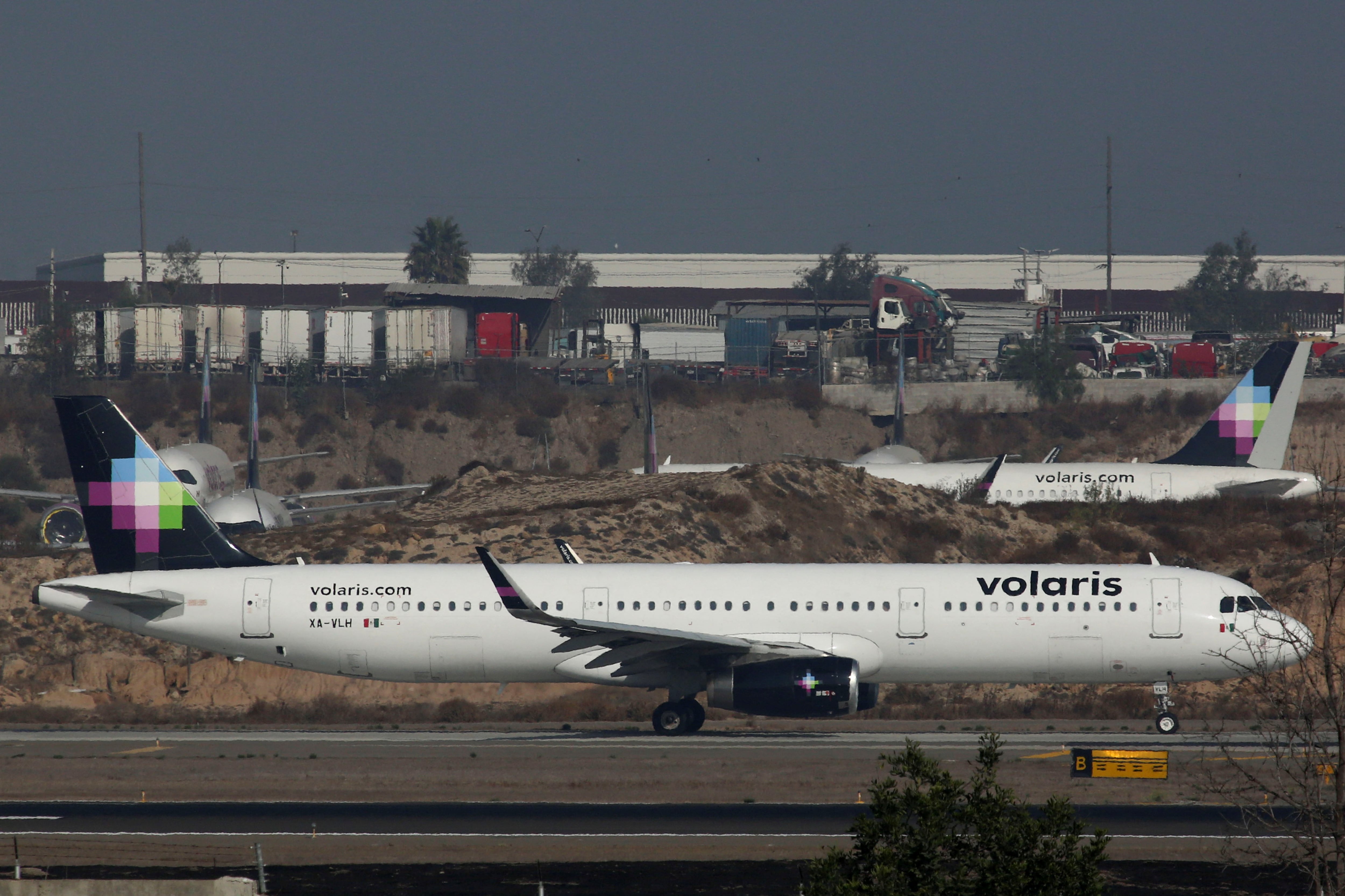 Volaris rentó aviones extranjeros para cubrir la alta demanda de diciembre y enero. REUTERS/Jorge Duenes