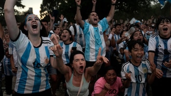 Por qué el Mundial modifica cómo piensan, sienten y actúan las personas, según la psicología