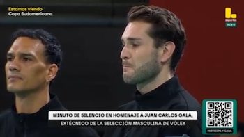 Eduardo Romay al borde de las lágrimas en el minuto de silencio por Juan Carlos Gala.