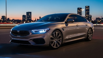 Llega una nueva generación de sedanes: más tecnología y experiencia digital al volante