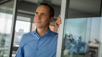 Jordan Schwartz -Director del Banco