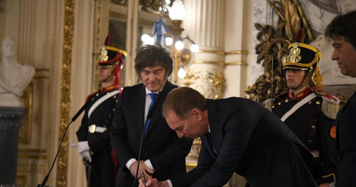 Who are the 14 governors who will accompany Diego Santilli's swearing in the Rosada House