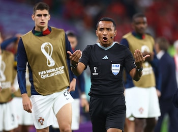 FOTO ARCHIVO: El debut de Iván Barton en la presente edición mundialista marca su regreso a una Copa del Mundo como árbitro principal, tras su experiencia en Catar 2022.
REUTERS/Carl Recine