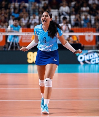 Camila Monge se mantendrá en Regatas Lima, a pesar de tener la chance de irse a Estados Unidos.