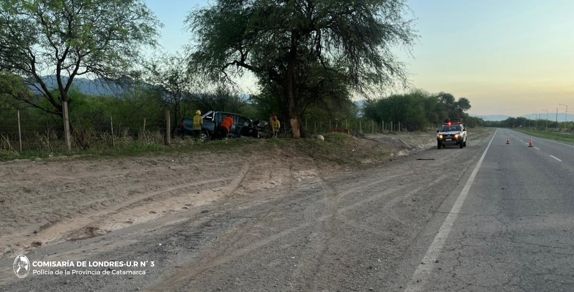 El ex jefe municipal perdió el control de su vehículo y se estrelló contra un árbol