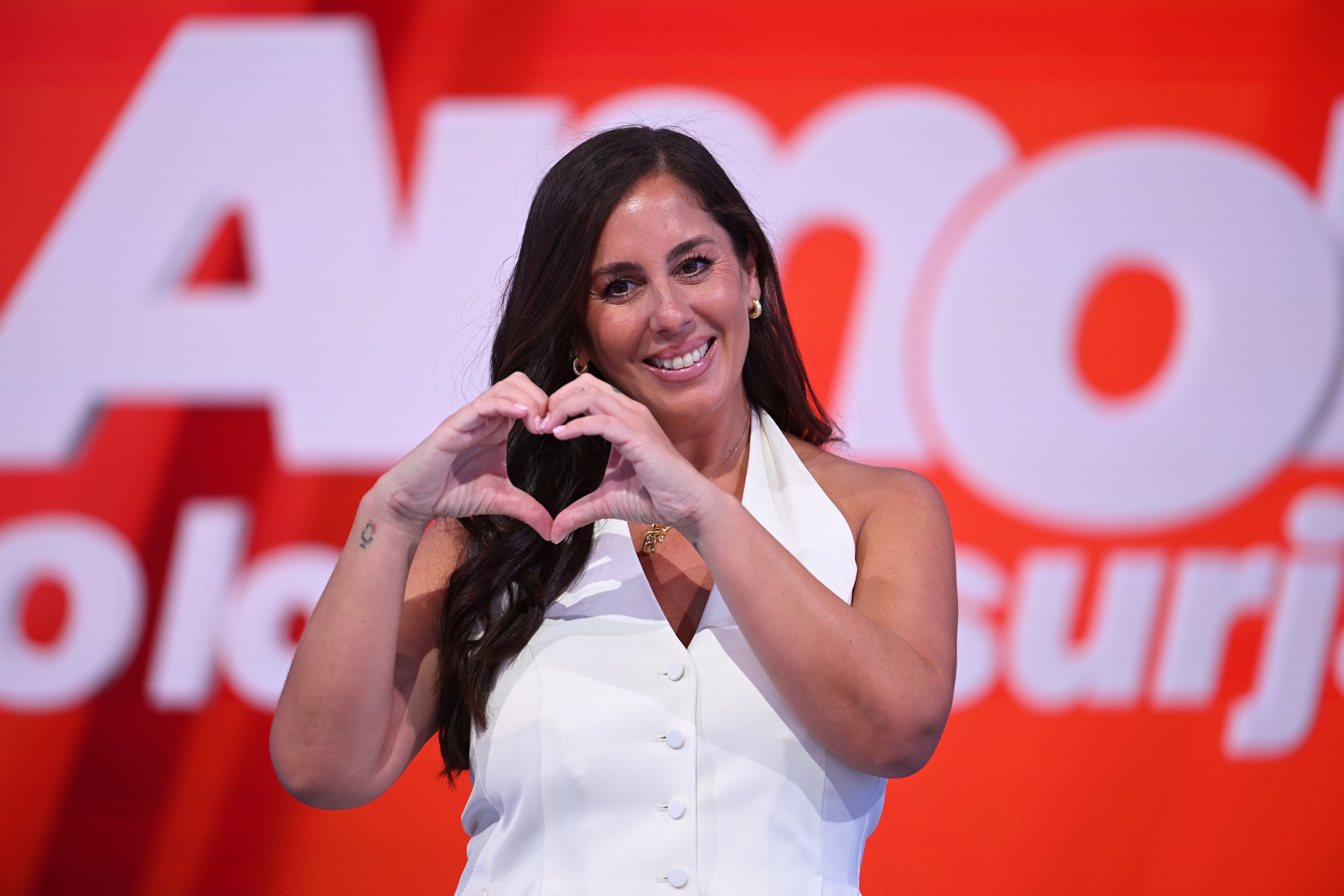 Anabel Pantoja regresó a la televisión con ‘Amor… ¡O lo que surja!’ (Europa Press)
