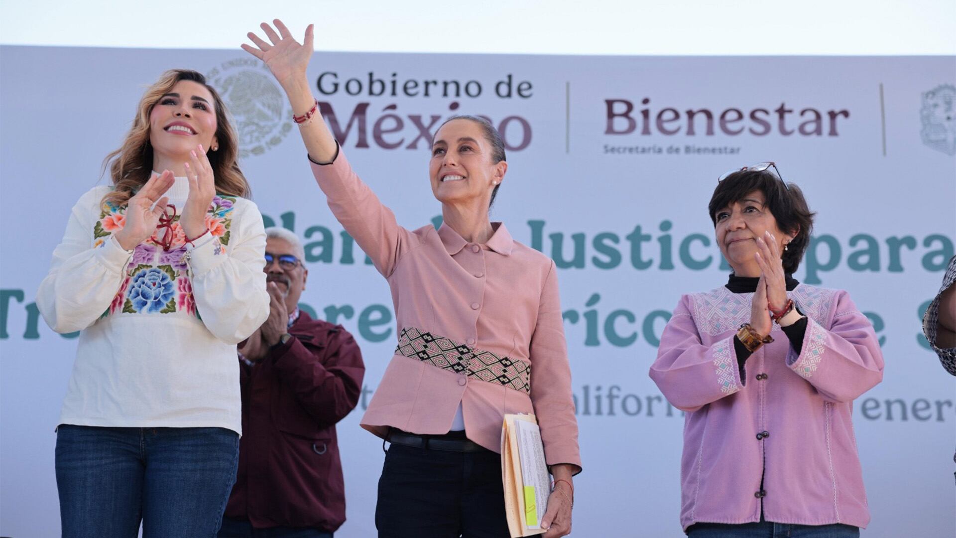 Sheinbaum anunció el Plan de Justicia para los Trabajadores Agrícolas de San Quintín en Baja California. (Gobierno de México)