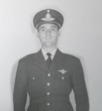 La misión del comodoro argentino