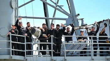 La fragata Numancia zarpa de Rota (Cádiz) para iniciar su quinto despliegue en la operación Atalanta