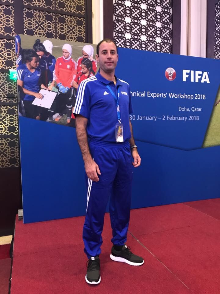 Diego Guacci, cuando era DT del fútbol femenino. Una falsa denuncia le hizo perder todos sus trabajos