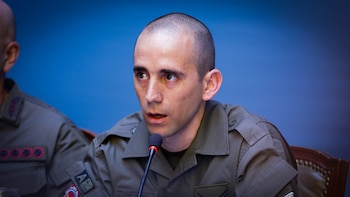 El gendarme se quebró al