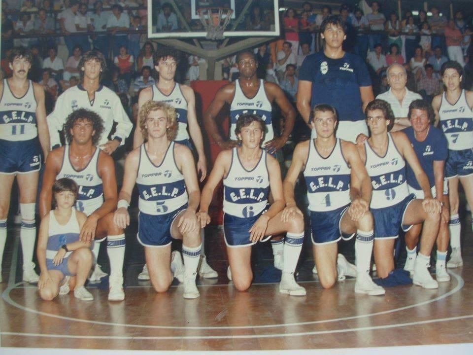 El equipo de Gimnasia y Esgrima de La Plata en el que jugó Jorge González