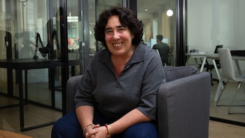 Entrevista a Arantxa Echevarría que, tras ‘La infiltrada’, también brilla en la comedia: “Necesitaba reírme y hacer algo macarra después de tanta intensidad”