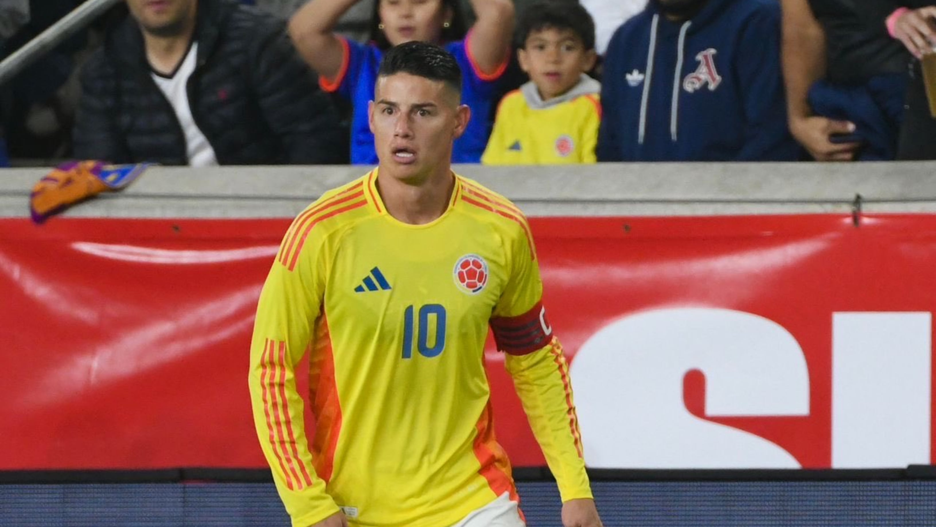 James Rodríguez jugó 45 minutos ante Canadá en el último partido de la fecha FIFA de octubre - crédito FCF