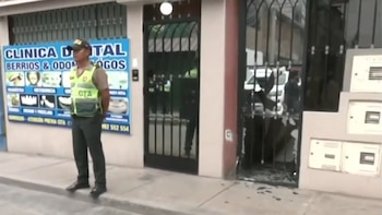 Detonan dinamita en centro odontológico