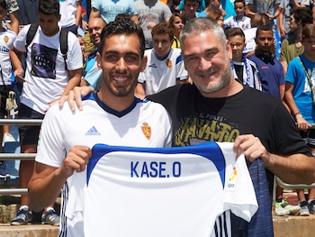 Borja Iglesias y Kase.O en 2017. (Real Zaragoza)