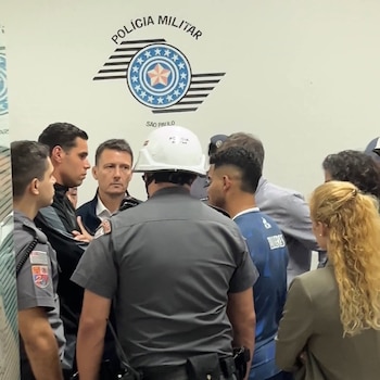 Navarro denunció ante la policía