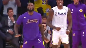 LeBron James celebró la jugada