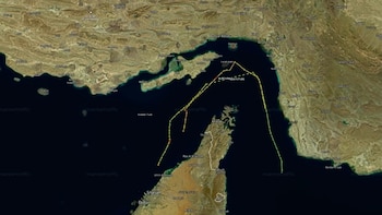 Dos petroleros vinculados a Irán cruzaron el estrecho de Ormuz horas antes del bloqueo naval decretado por EEUU