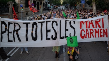 El decreto de vivienda frena su primer desahucio en Barcelona pocas horas después de su entrada en vigor