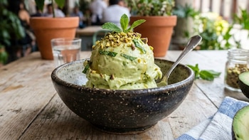 Nieve de aguacate: un postre