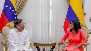 Gustavo Petro y Delcy Rodríguez