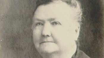 Cuando se retiró, se fue a vivir a Córdoba, donde donó una escuela