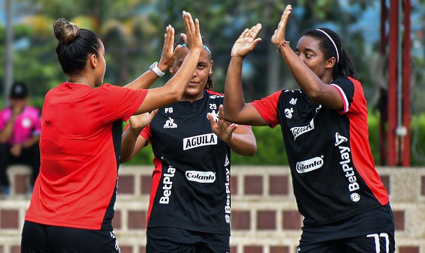 América de Cali terminó en la sexta posición de la Liga Femenina, entrando a los cuadrangulares con una campaña irregular - crédito América de Cali Femenino
