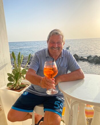 Tommy no olvida la generosidad