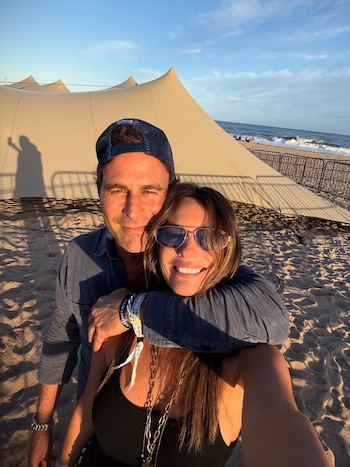 Martín y Carolina se encuentran