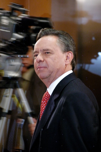 Eduardo Medina Mora prefirió renunciar