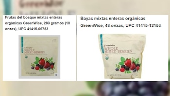 Dos envases de bayas mixtas enteras GreenWise; uno de 283 gramos con UPC 41415-06753, y otro de 48 onzas con UPC 41415-12153
