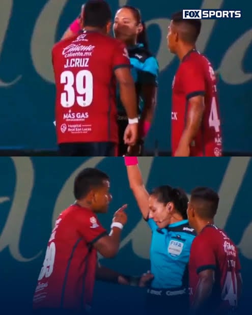 El futbolista no estuvo de acuerdo con la sanción de la silbante. (Captura de video Fox Sports)