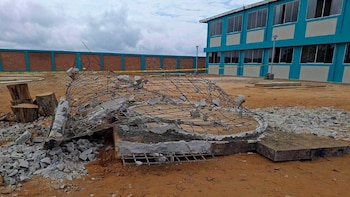 Tragedia en Iquitos: muere escolar tras colapso de un tanque de concreto y detienen al director del centro educativo
