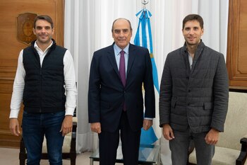 Guillermo Francos recibió a Manuel