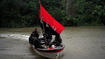 Hallan cadáver con mensaje del