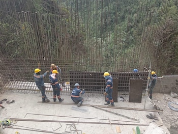 Montaña a punto de colapsar