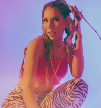 Cecia Loaiza se dedica a