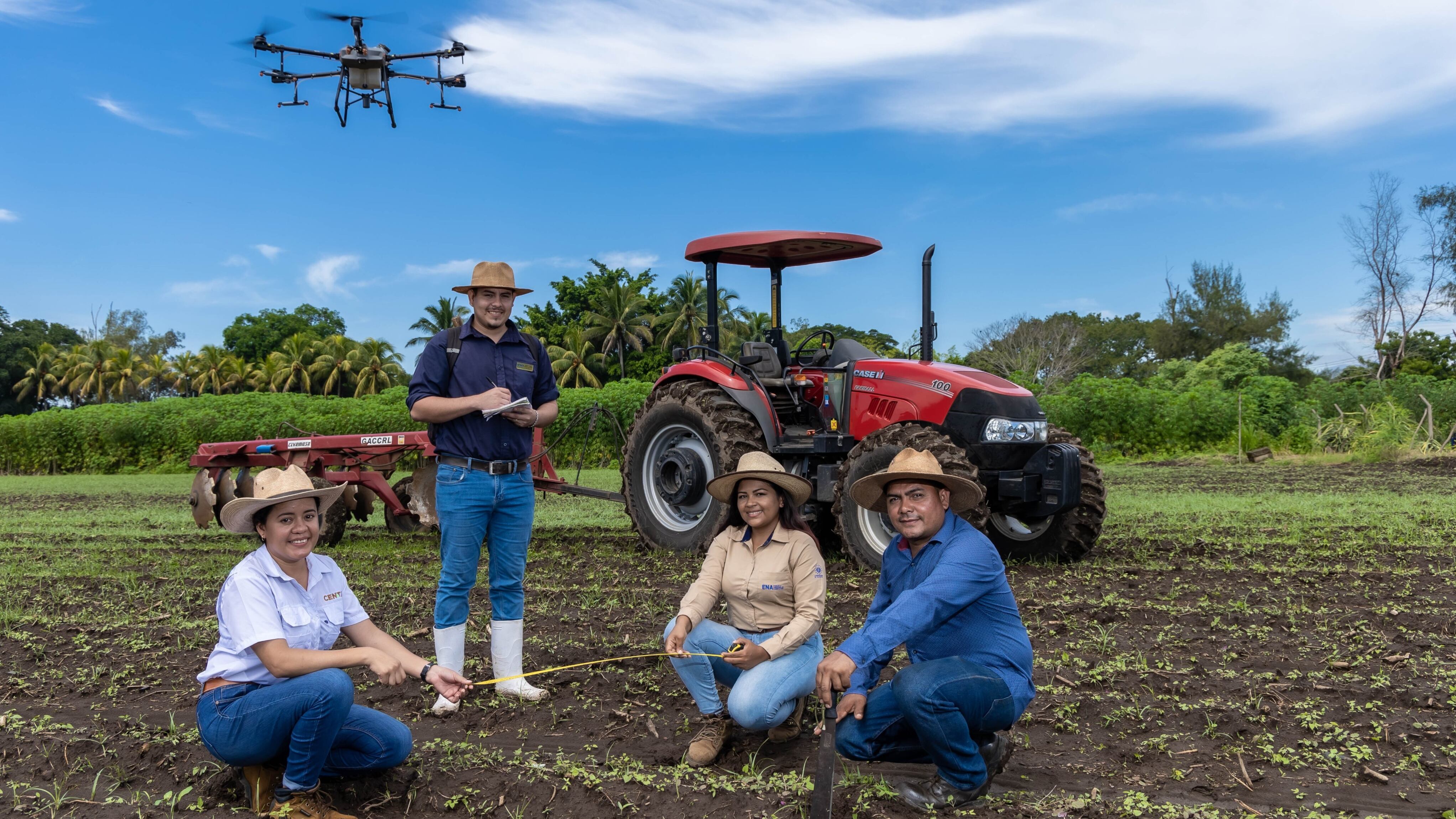 El proyecto MERIAN beneficiará a más de 150,000 productores agrícolas salvadoreños mediante asistencia técnica y digital en El Salvador. Foto cortesía FAO El Salvador