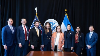 Las autoridades de El Salvador