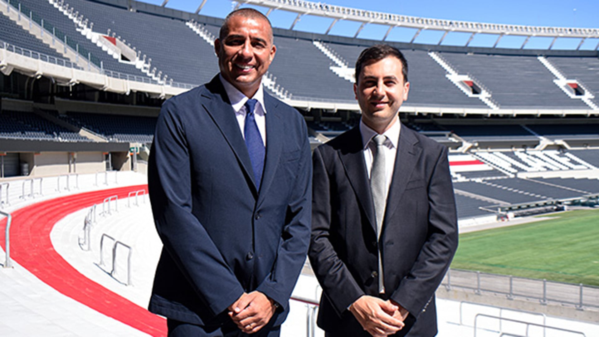 El presidente Stefano Di Carlo junto a David Trezeguet (CARP)