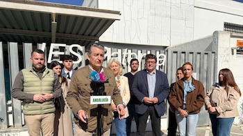 El consejero andaluz de Sanidad enmarca las movilizaciones sanitarias en la "campaña electoral" de la izquierda