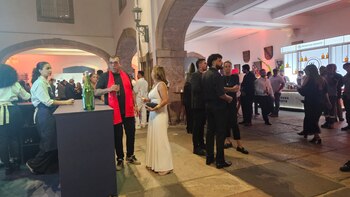 Aficionados y expertos de la