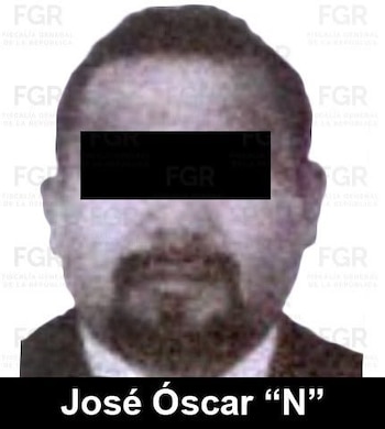 José Oscar Valdez Ramírez, alias “El Sultán”, encabezó la Unidad de Delitos Fiscales y Financieros de la FGR antes de ser investigado y condenado. (X @FGRMexico)